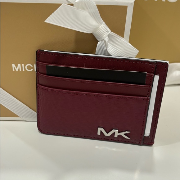 MICHAEL KORS
Cooper Wallet Tall Card Case - Picture 2 of 6